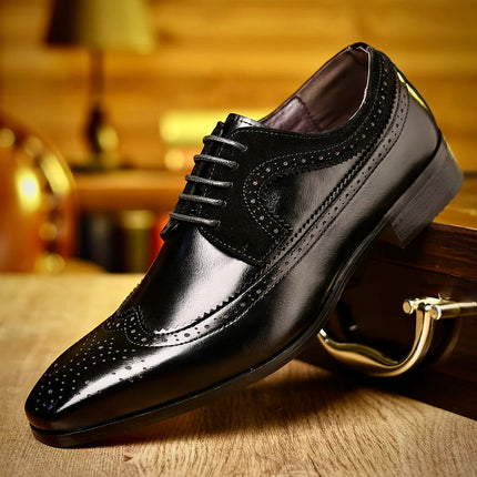 Męskie buty wizytowe o eleganckim, formalnym wzornictwie – czarna skóra, wygoda i trwałość 4