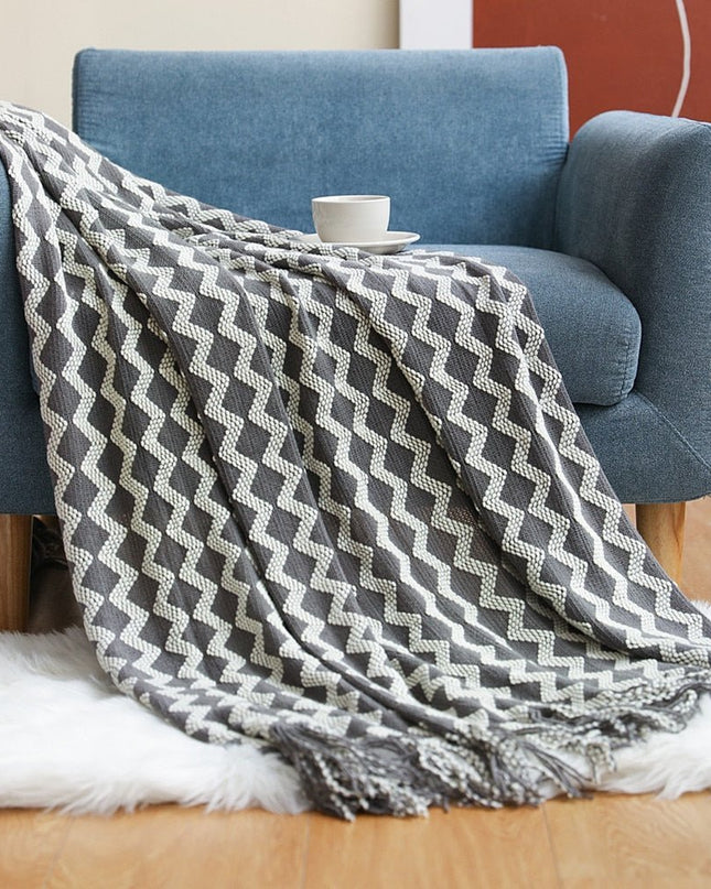 Miękki dzianinowy koc 130x160 cm – skandynawski design na sofę i łóżko, wygodny i trwały 12