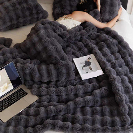 Miękki koc polarowy – koc grzewczy zapewniający najwyższy komfort, idealny do użytku wewnątrz i na zewnątrz, lekki i nadający się do prania w pralce 3