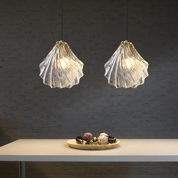 Mini Lampa Wisząca Shell z Mosiądzu i Szkła – Elegancka Lampa w Stylu Morskim 2