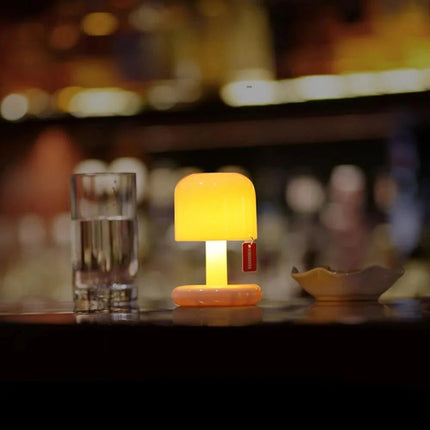 Mini Światło Zachodu Słońca - Kompaktowa Lampa USB do Tworzenia Przytulnej Atmosfery w Wnętrzach 2