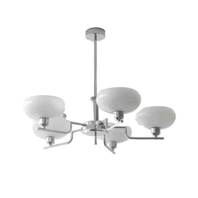 Lampa wisząca z mlecznymi kloszami — nowoczesna elegancja do salonu