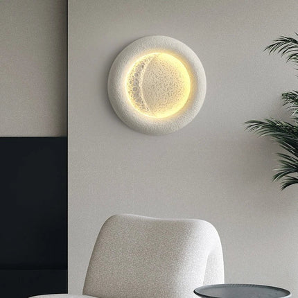 Nowoczesna Lampa Ścienna Moon z Żywicy LED, Okrągły Kinkiet Ścienny do Salonu i Sypialni, 40 cm 1