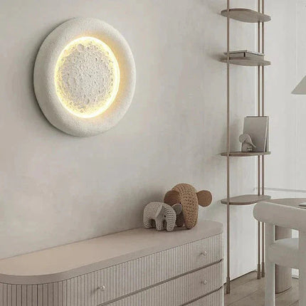 Nowoczesna Lampa Ścienna Moon z Żywicy LED, Okrągły Kinkiet Ścienny do Salonu i Sypialni, 40 cm 3
