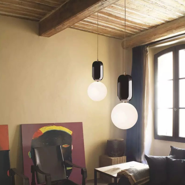 Nowoczesna Lampa Wisząca Balls, Kulisty Kształt do Salonu, Kuchni i Jadalni – Efektowne Oświetlenie G9, Minimalistyczny Design 1