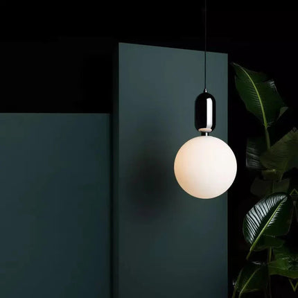 Nowoczesna Lampa Wisząca Balls, Kulisty Kształt do Salonu, Kuchni i Jadalni – Efektowne Oświetlenie G9, Minimalistyczny Design 3