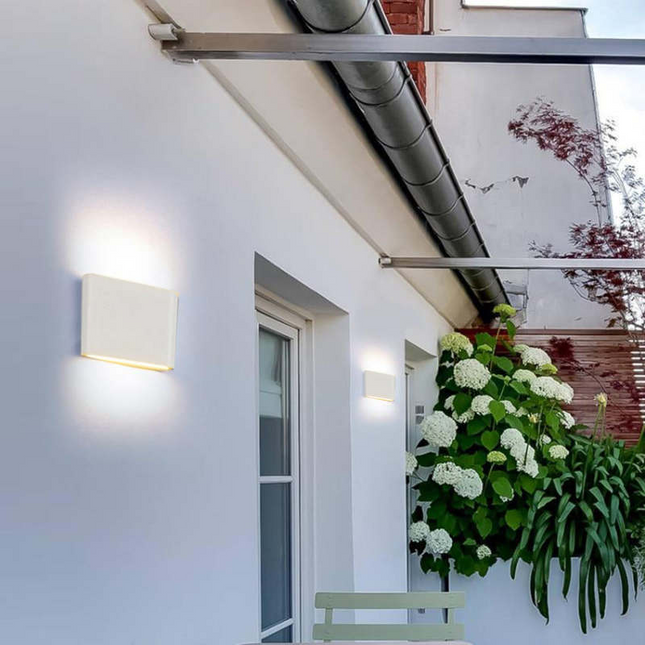 Nowoczesna Wodoodporna Lampa Ścienna LED z Regulowanym Światłem do Oświetlenia Zewnętrznego – Kinkiet na Ścianę, Aluminium, 6W/12W 2
