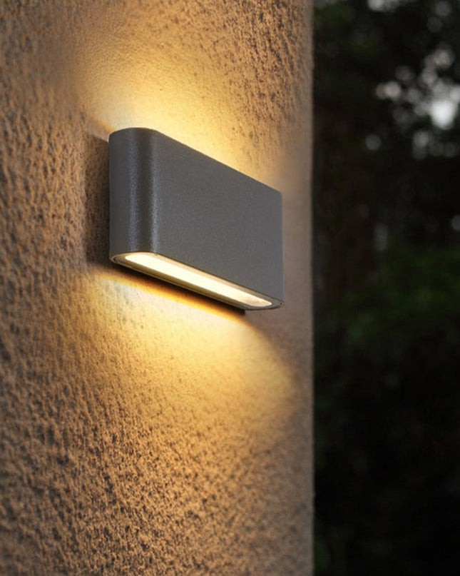 Nowoczesna Wodoodporna Lampa Ścienna LED z Regulowanym Światłem do Oświetlenia Zewnętrznego – Kinkiet na Ścianę, Aluminium, 6W/12W 4