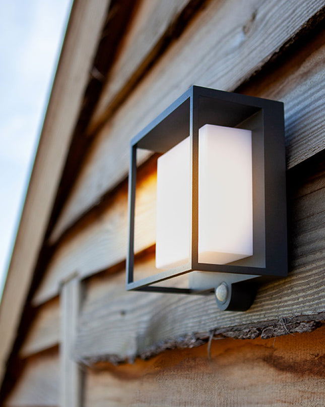 Nowoczesny Kinkiet Solarny Zewnętrzny IP65 z Akrylu – Wodoodporny Kinkiet do Ogrodu i Elewacji 4