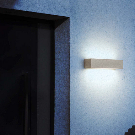 Nowoczesny Kinkiet Zewnętrzny LED Edge – Minimalistyczny Design, Odporny na Warunki Atmosferyczne, Idealny do Ogrodu i Patio 2