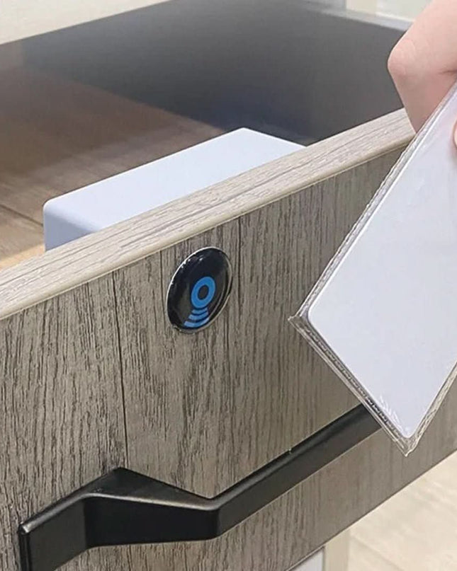 Nowoczesny Zamek Do Drzwi z Niewidocznym Systemem Czujników – Elegancki i Bezpieczny Zamek do Mebli 4