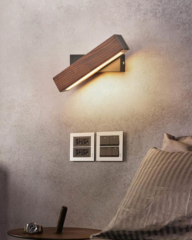 Obrotowy Kinkiet LED z Drewna – Nowoczesny Kinkiet Ścienny do Sypialni i Salonu 0