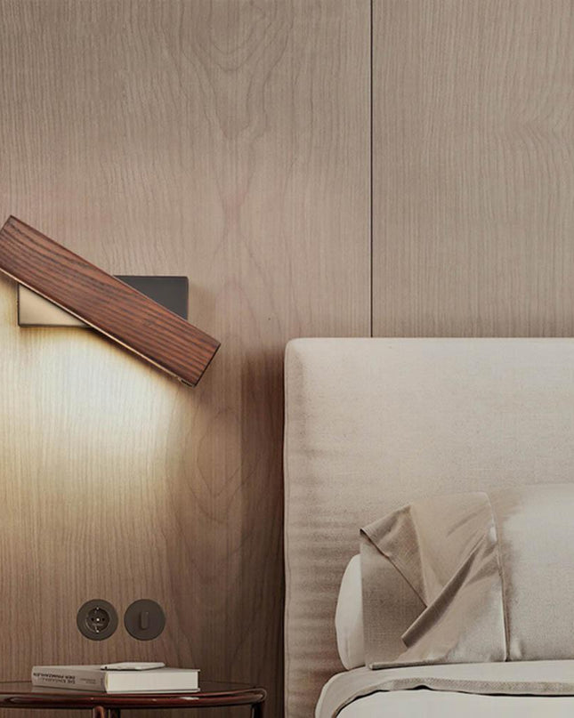 Obrotowy Kinkiet LED z Drewna – Nowoczesny Kinkiet Ścienny do Sypialni i Salonu 4