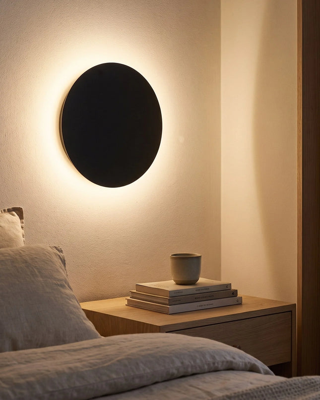 Okrągła lampa ścienna LED na baterie z funkcją dotykowego ściemniania, minimalistyczny design 2
