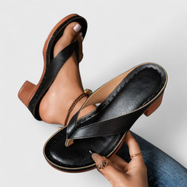 Ortopedyczne buty damskie na obcasie z ergonomiczną wkładką i amortyzującą podeszwą – elegancki design ze skóry syntetycznej 2