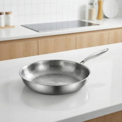 Patelnia tytanowa z naturalną powłoką nieprzywierającą – ultralekka, 28 cm, naczynia kuchenne bez PFAS 1