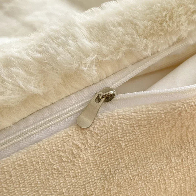 Pluszowa Pościel 200x200 ze Sztucznego Futra Królika – Zestaw do Łóżka Queen-Size, Miękka i Oddychająca, Idealna na Zimowe Noce 3