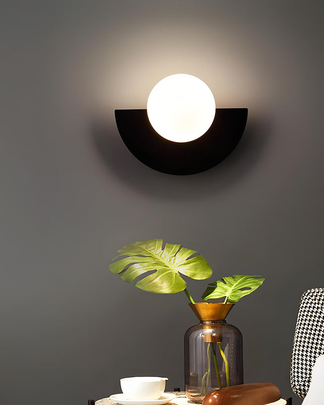 Półokrągła lampa ścienna z miękkim rozsyłem światła – nowoczesny skandynawski design – metal i plastik 2