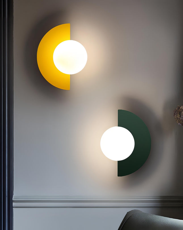 Półokrągła lampa ścienna z miękkim rozsyłem światła – nowoczesny skandynawski design – metal i plastik 4