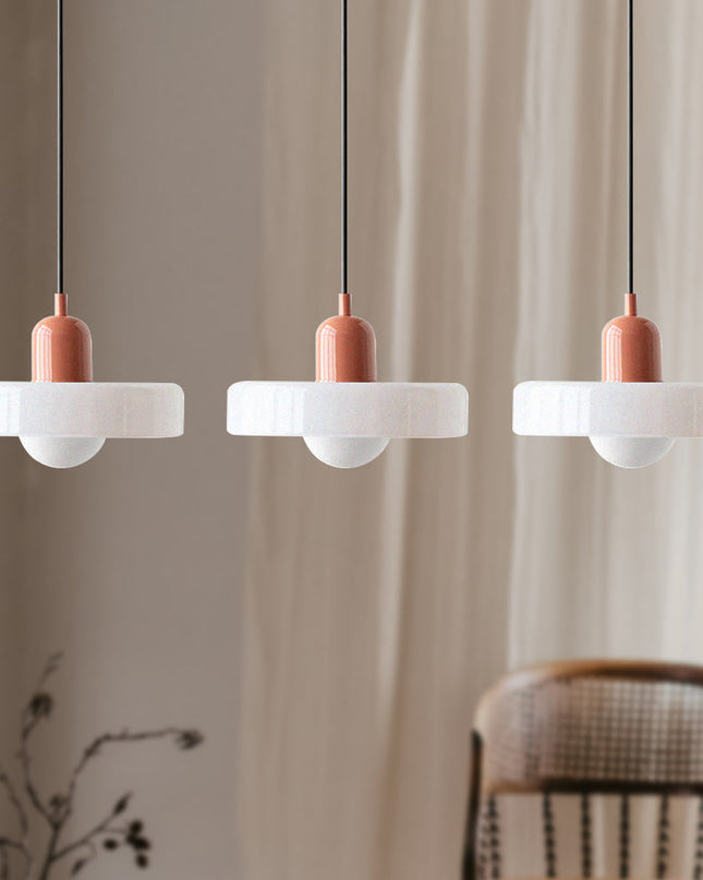 Potrójna Lampa Wisząca z Szklanymi Kloszami – Nowoczesne Oświetlenie do Jadalni i Salonu 8