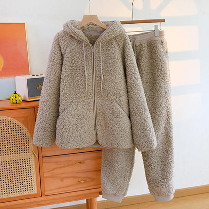 Przytulna noc | Ciepły komplet piżamowy z polaru koralowego dla kobiet 5