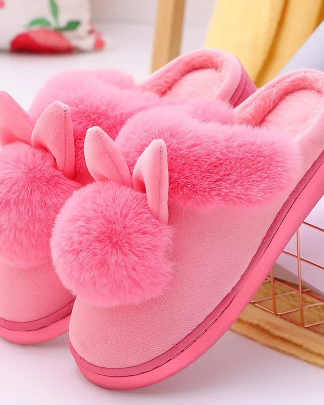 Przytulny Króliczek | Urocze kapcie z uszami króliczka 0