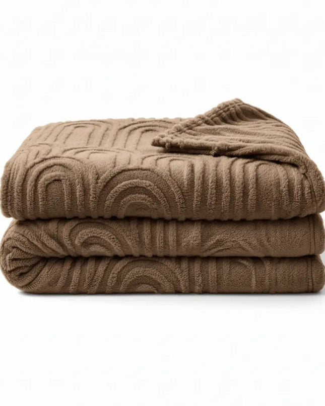 Puszysty Koc Polarowy w Kratę – Ultra Miękki, Elegancki, Ciepły Kocyk Polarowy do Domu i Podróży 9