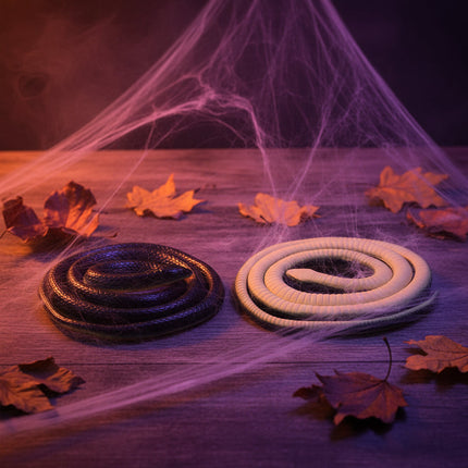 Realistyczna czarna zabawka wąż z miękkiej gumy na Halloween, 130 cm długości, idealna jako re 3