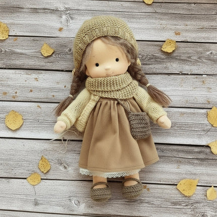 Ręcznie Robiona Lalka Waldorf z Bawełny 28 cm – Miękka i Urocza do Kreatywnej Zabawy 13