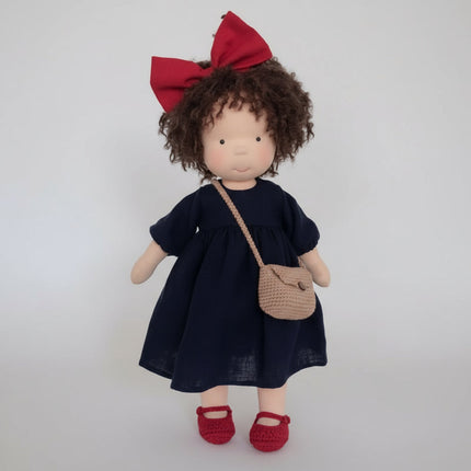 Ręcznie Robiona Lalka Waldorf z Bawełny 28 cm – Miękka i Urocza do Kreatywnej Zabawy 30
