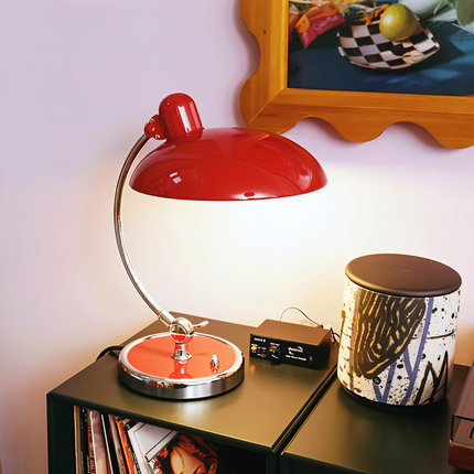 Regulowana lampka biurkowa LED w stylu vintage, wykonana z żelaza, idealna do pracy i czytania, 6