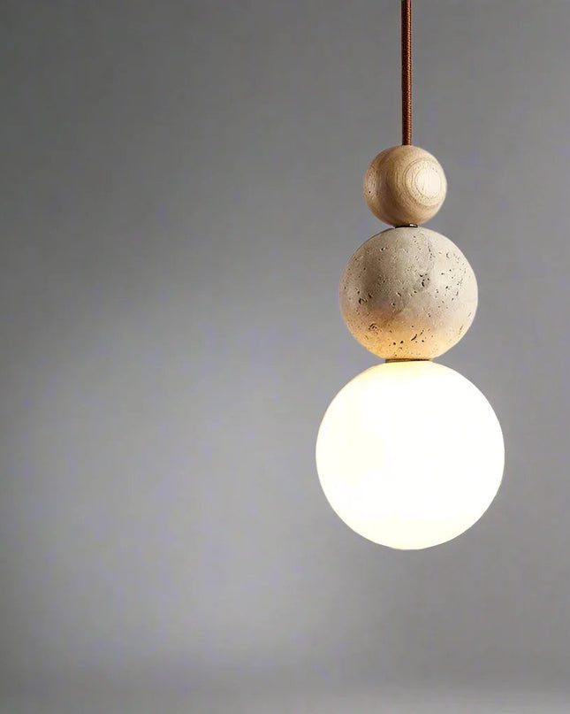 Skandynawska lampa wisząca z opalowym kloszem – minimalistyczny design w kształcie kuli 0
