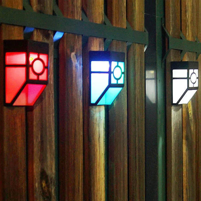 Solarny Kinkiet Ogrodowy LED z Automatycznym Oświetleniem – Czarny, Wodoodporny IP44, Ciepłe Światło, Łatwy Montaż 4