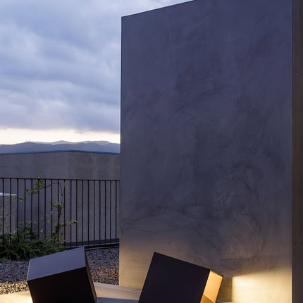 Solarny Lampa Ogrodowa z Wbudowanymi Diody LED IP65 – Kompaktowe Oświetlenie Zewnętrzne do Małych Przestrzeni 9