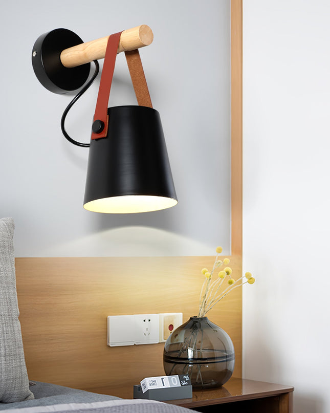 Stylowy Kinkiet Ścienny LED w Skandynawskim Stylu z Drewnem i Skórą – Idealny do Sypialni i Salonu 5