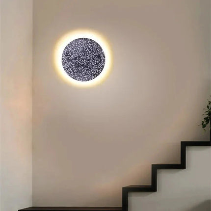 Stylowy Kinkiet Ścienny z Lastryko do Korytarza – Nowoczesna Lampa Schodowa, Ciepłe Światło, Wysoka Jakość 2