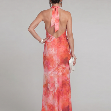 Sukienka maxi z dekoltem halter i nadrukiem – lekka, bezrękawnik na eleganckie okazje 2