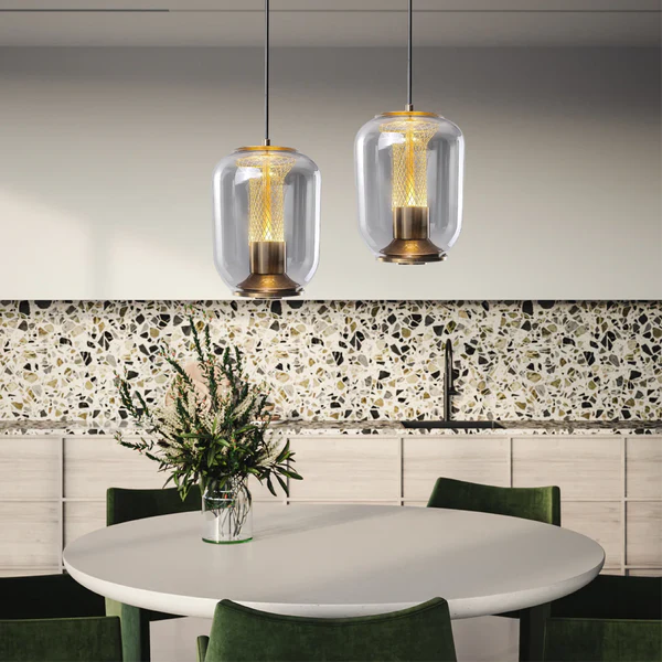 Szklana Lampa Wisząca Savannah z Wbudowanym Oświetleniem LED – Nowoczesny Design 1