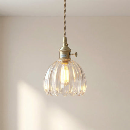 Szklana lampa wisząca z regulowaną wysokością – minimalistyczny japoński design do oświetlenia wiszącego w kuchni 6
