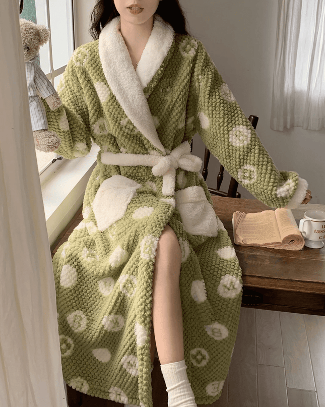 WarmteChic | Luksusowy aksamitny szlafrok warstwowy dla kobiet 6