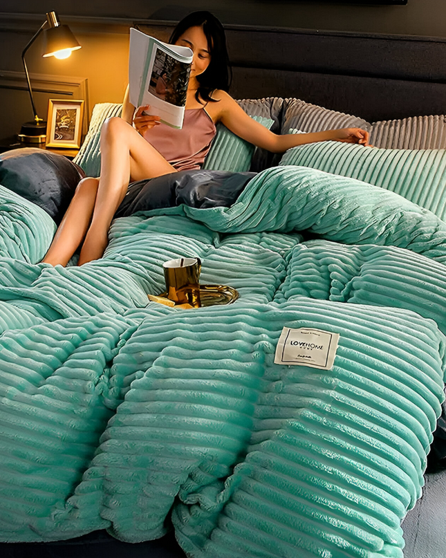 Wielosezonowa Kołdra 200x220 z Flaneli i Mikrofibry – Ciepła i Oddychająca, Idealna na Każdą Porę Roku 0