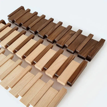 Wieszak na ubrania z litego drewna na ścianę, 60 cm, z nowoczesnym fortepianowym design 5