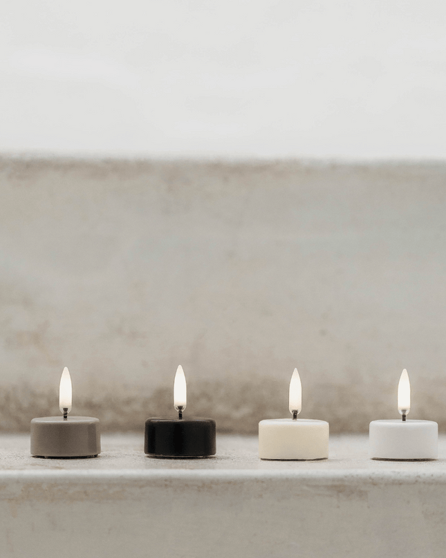 Zestaw 3 Świec LED w Kolorze Kości Słoniowej z Realistycznym Płomieniem 3D – Elektryczne Świece do Przytulnych Wieczorów 1