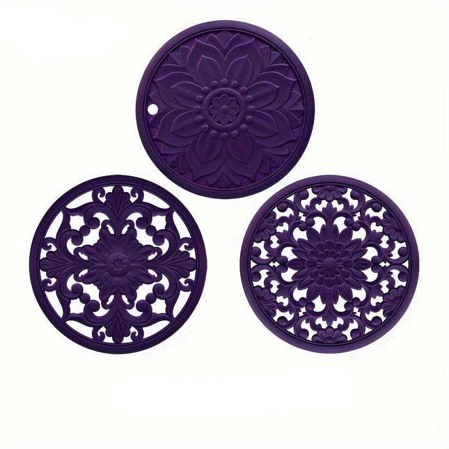 Zestaw 3 czarnych, odpornych na ciepło silikonowych podstawek – antypoślizgowe podstawki pod garnki i patelnie z kwiatowym wzorem do kuchni i jadalni 7