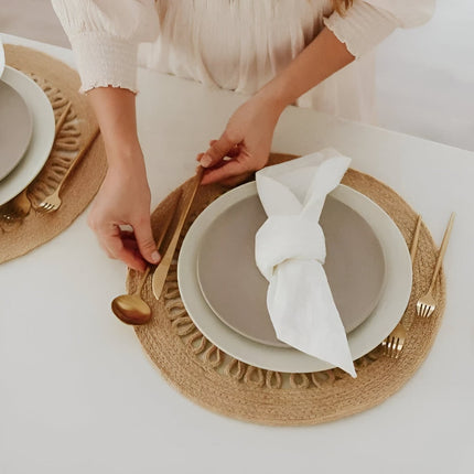 Zestaw sztućców ze stali nierdzewnej – nowoczesny minimalistyczny design z ergonomicznymi uchwytami 8