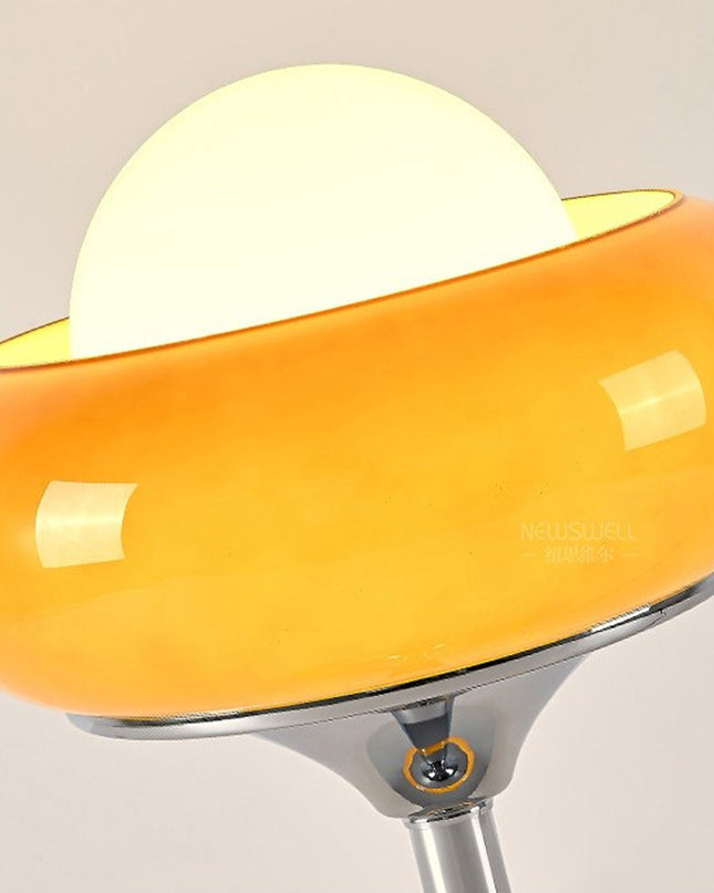 Żółta Szklana Lampa Stołowa Bauhaus z Minimalistyczną Podstawą – Lampy Stołowe do Salonów i Wnętrz 4