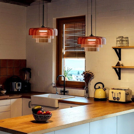 Elegancka lampa sufitowa — krem i kolor w harmonijnym wydaniu