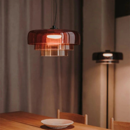 Elegancka lampa sufitowa — krem i kolor w harmonijnym wydaniu