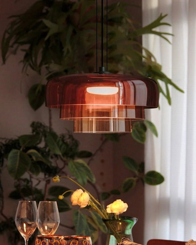 Elegancka lampa sufitowa — krem i kolor w harmonijnym wydaniu